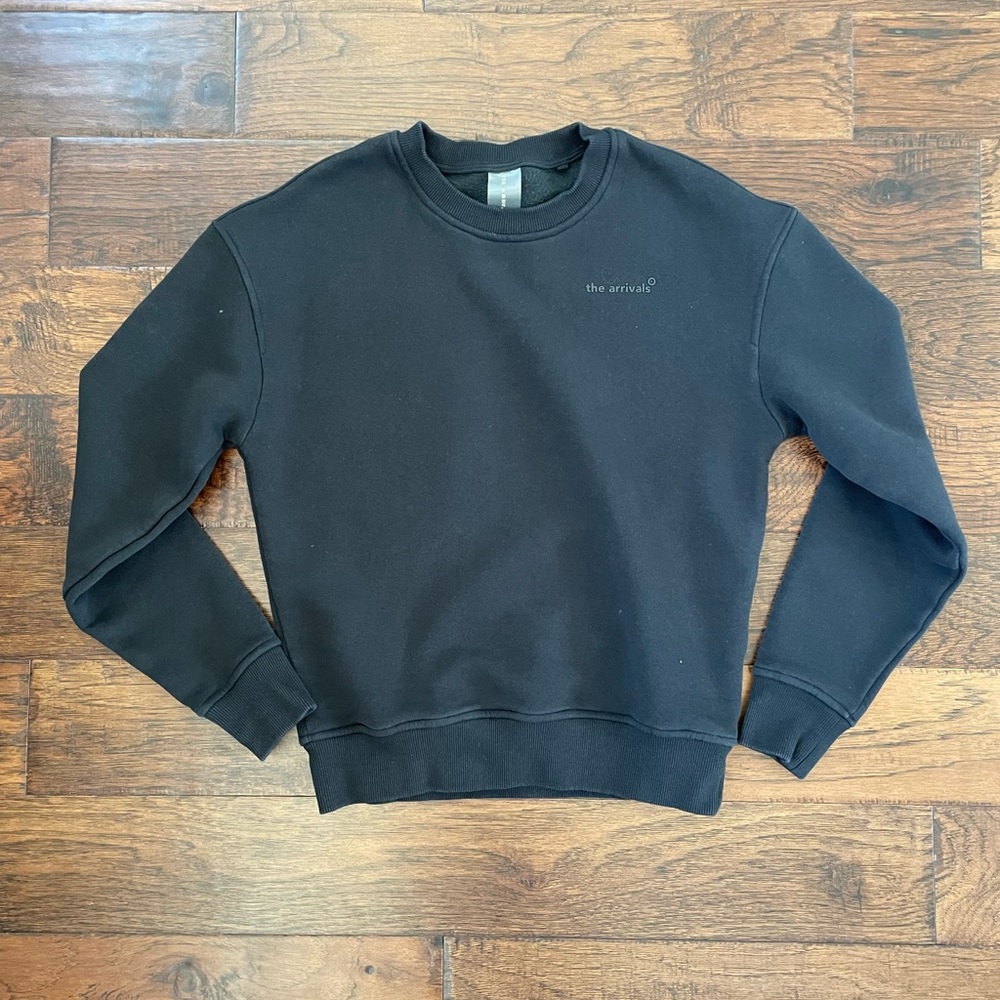 The Arrivals Crew Neck sweatshirt XS NWOT